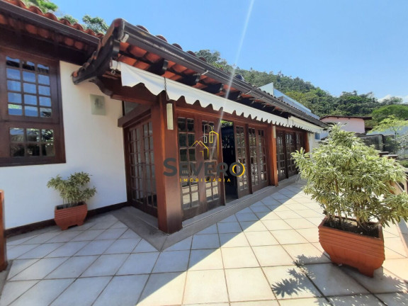 Imagem Casa com 6 Quartos à Venda, 787 m² em Itacoatiara - Niterói Imagem Casa com 6 Quartos à Venda, 787 m² em Itacoatiara - Niterói
