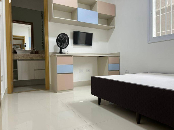 Imagem Casa com 3 Quartos à Venda, 250 m² em Maracanã - Praia Grande