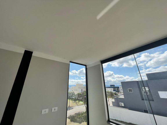 Imagem Casa com 4 Quartos à Venda, 310 m² em Piracangaguá - Taubaté Imagem Casa com 4 Quartos à Venda, 310 m² em Piracangaguá - Taubaté