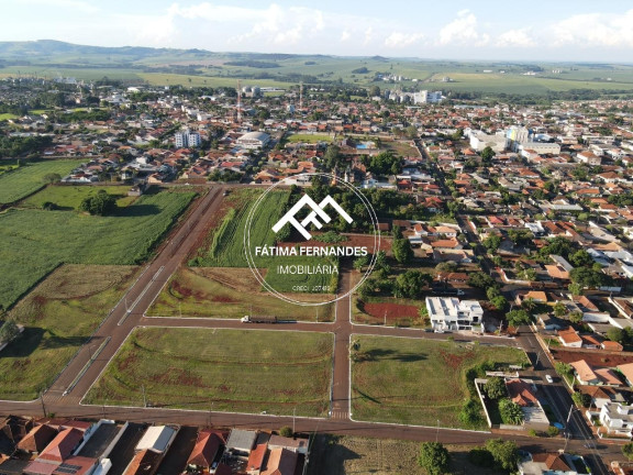 Terreno à Venda, 300 m² em Residencial Maria Casagrande Favoreto - Sertanópolis