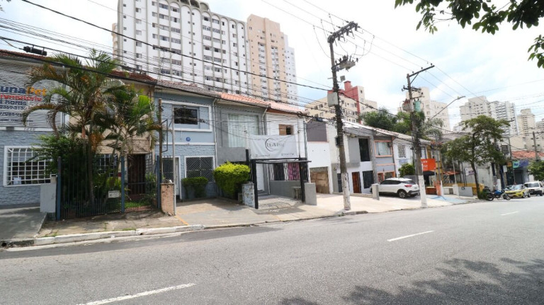 Casa com 3 Quartos à Venda, 75 m² em Campo Belo - São Paulo