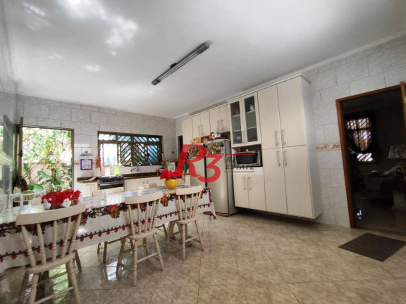 Imagem Casa com 5 Quartos à Venda, 183 m² em Vila Belmiro - Santos Imagem Casa com 5 Quartos à Venda, 183 m² em Vila Belmiro - Santos