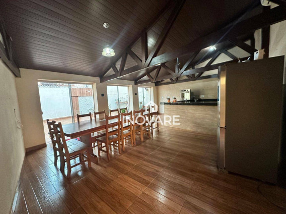 Imagem Casa com 3 Quartos à Venda, 303 m² em Setor Central - Itumbiara Imagem Casa com 3 Quartos à Venda, 303 m² em Setor Central - Itumbiara