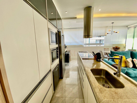 Imagem Apartamento com 2 Quartos à Venda, 70 m² em Gonzaga - Santos