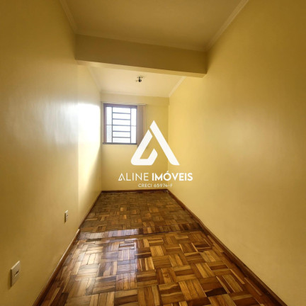 Imagem Casa com 2 Quartos à Venda, em Centro - Cruz Alta Imagem Casa com 2 Quartos à Venda, em Centro - Cruz Alta