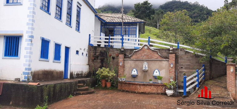 Imagem Chácara com 6 Quartos à Venda, 12 m² em Sapucaí-mirim Imagem Chácara com 6 Quartos à Venda, 12 m² em Sapucaí-mirim