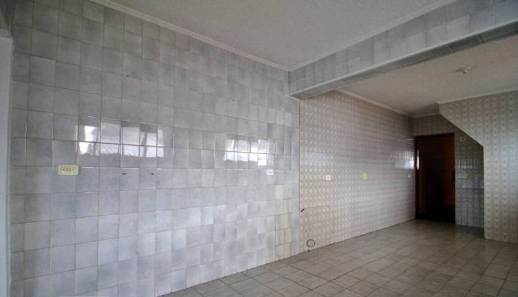 Imagem Sobrado com 3 Quartos à Venda, 182 m² em Vila Camilópolis - Santo André