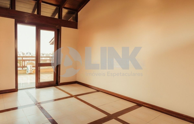 Imagem Imóvel com 3 Quartos à Venda, 333 m² em Mont Serrat - Porto Alegre Imagem Imóvel com 3 Quartos à Venda, 333 m² em Mont Serrat - Porto Alegre