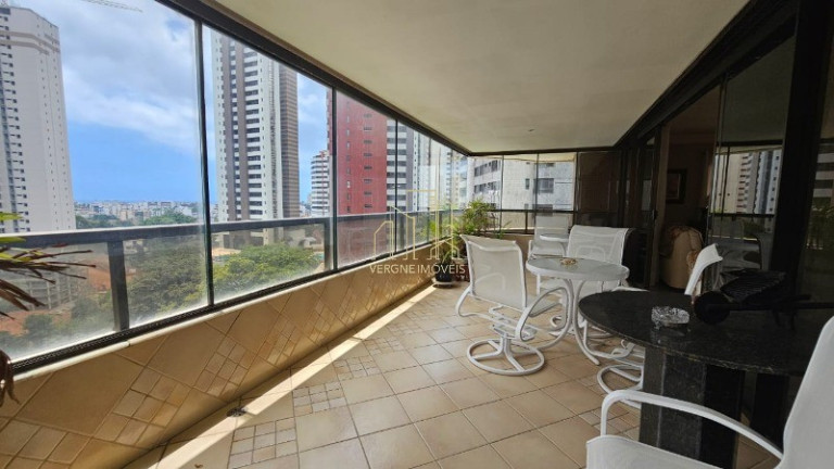 Imagem Imóvel com 4 Quartos à Venda, 268 m² em Horto Florestal - Salvador Imagem Imóvel com 4 Quartos à Venda, 268 m² em Horto Florestal - Salvador