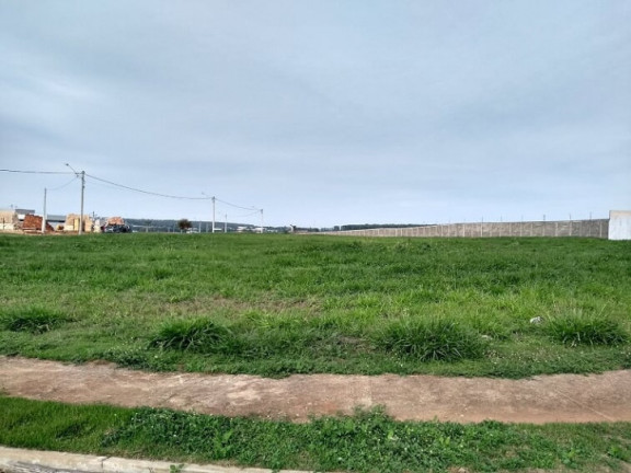 Imagem Terreno à Venda, 360 m² em Bauru