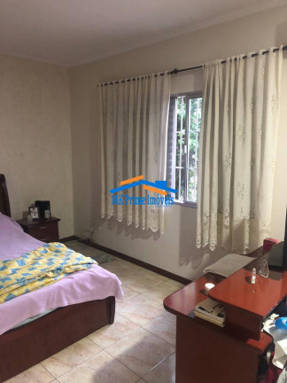 Imagem Sobrado com 3 Quartos à Venda, 260 m² em Veloso - Osasco