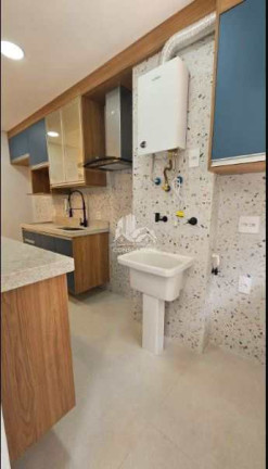 Imagem Apartamento com 2 Quartos à Venda, 63 m² em Marapé - Santos