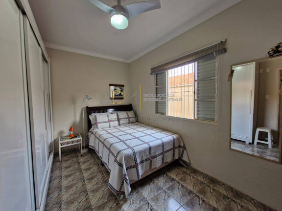 Imagem Casa com 3 Quartos à Venda, 250 m² em Jardim Paraíso - Botucatu
