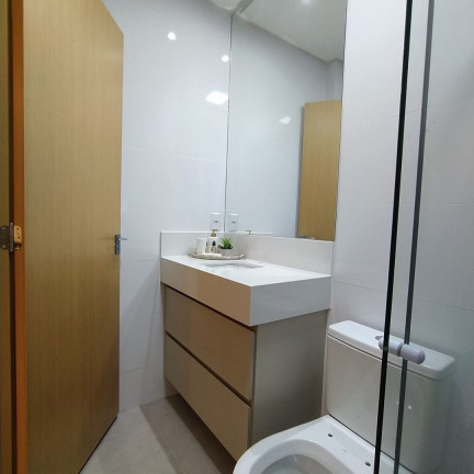 Imagem Sobrado com 4 Quartos à Venda, 191 m² em Jardim Atlântico - Goiânia