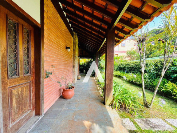 Imagem Casa com 5 Quartos à Venda, 504 m² em Comary - Teresópolis Imagem Casa com 5 Quartos à Venda, 504 m² em Comary - Teresópolis