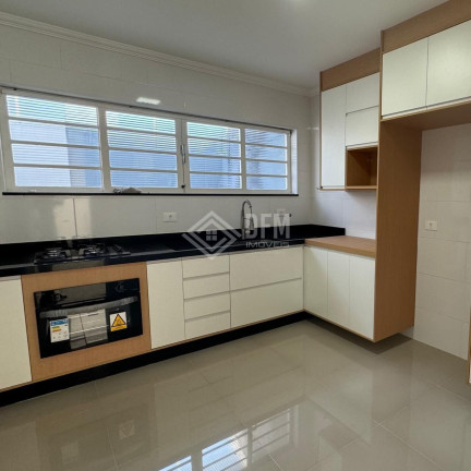 Casa com 2 Quartos para Alugar, 80 m² em Vila Oliveira - Mogi Das Cruzes