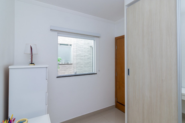 Imagem Casa com 3 Quartos à Venda, 424 m² em Parque Maria Domitila - São Paulo