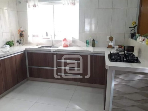Imagem Casa com 2 Quartos à Venda, 100 m² em Monte Verde - Poços De Caldas