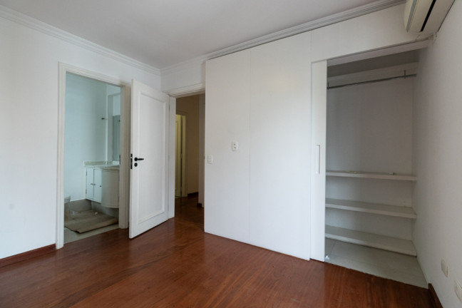 Imagem Cobertura com 3 Quartos à Venda, 240 m² em Itaim Bibi - São Paulo