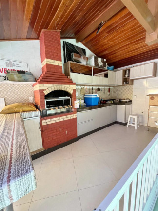 Imagem Casa com 3 Quartos à Venda, 230 m² em Colina De Laranjeiras - Serra