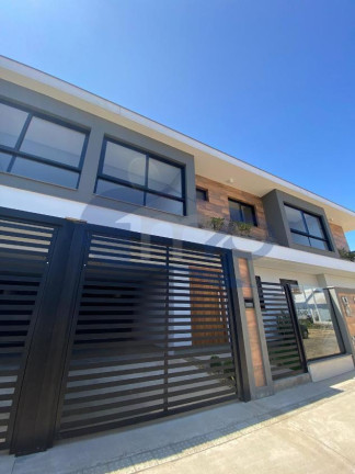 Imagem Sobrado com 3 Quartos à Venda, 185 m² em Centro - Passo De Torres Imagem Sobrado com 3 Quartos à Venda, 185 m² em Centro - Passo De Torres