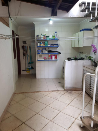 Imagem Casa com 3 Quartos à Venda, 200 m² em Portal Do Morumbi - São Paulo Imagem Casa com 3 Quartos à Venda, 200 m² em Portal Do Morumbi - São Paulo