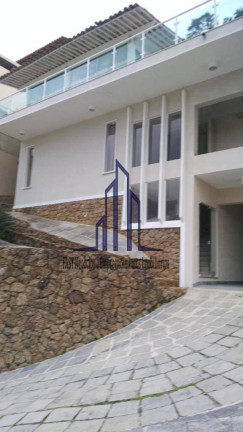 Imagem Casa com 4 Quartos à Venda,  em Piratininga - Niterói