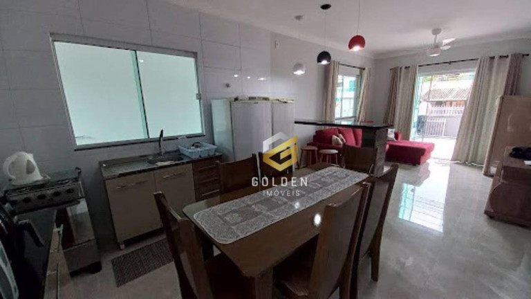 Imagem Casa com 3 Quartos à Venda, 105 m² em Bombas - Bombinhas