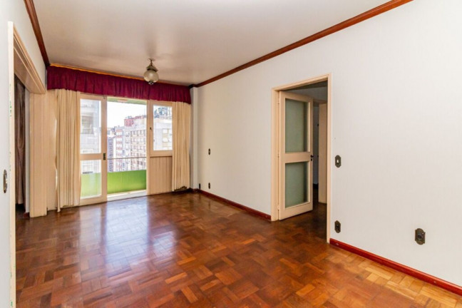 Imagem Imóvel com 3 Quartos à Venda, 139 m² em Centro Histórico - Porto Alegre Imagem Imóvel com 3 Quartos à Venda, 139 m² em Centro Histórico - Porto Alegre