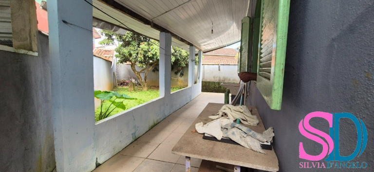 Imagem Casa com 2 Quartos à Venda, 105 m² em Sertão Da Quina - Ubatuba Imagem Casa com 2 Quartos à Venda, 105 m² em Sertão Da Quina - Ubatuba