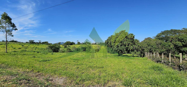 Imagem Chácara com 5 Quartos à Venda, 140.000 m² em Represa - Piracaia Imagem Chácara com 5 Quartos à Venda, 140.000 m² em Represa - Piracaia