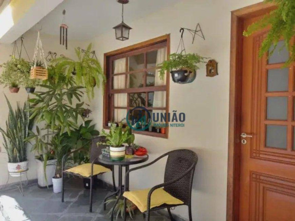 Imagem Casa com 2 Quartos à Venda, 75 m² em Piratininga - Niterói Imagem Casa com 2 Quartos à Venda, 75 m² em Piratininga - Niterói