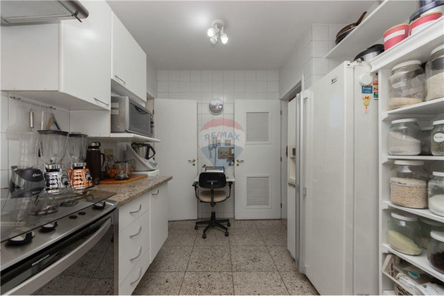 Imagem Apartamento com 4 Quartos à Venda, 208 m² em Real Parque - São Paulo Imagem Apartamento com 4 Quartos à Venda, 208 m² em Real Parque - São Paulo