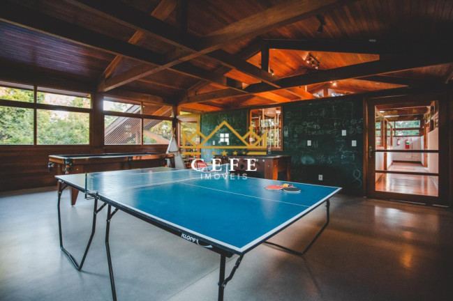 Imagem Casa com 4 Quartos à Venda, 1.096 m² em Centro - Gramado Imagem Casa com 4 Quartos à Venda, 1.096 m² em Centro - Gramado