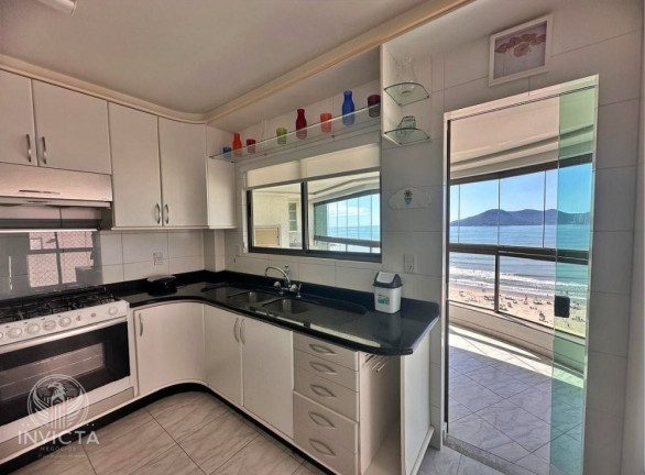 Imagem Apartamento com 3 Quartos à Venda, 163 m² em Centro - Balneário Camboriú Imagem Apartamento com 3 Quartos à Venda, 163 m² em Centro - Balneário Camboriú