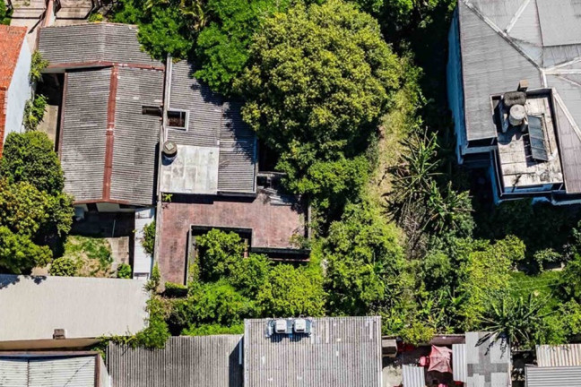 Imagem Terreno à Venda, 360 m² em Vila Ipiranga - Porto Alegre Imagem Terreno à Venda, 360 m² em Vila Ipiranga - Porto Alegre
