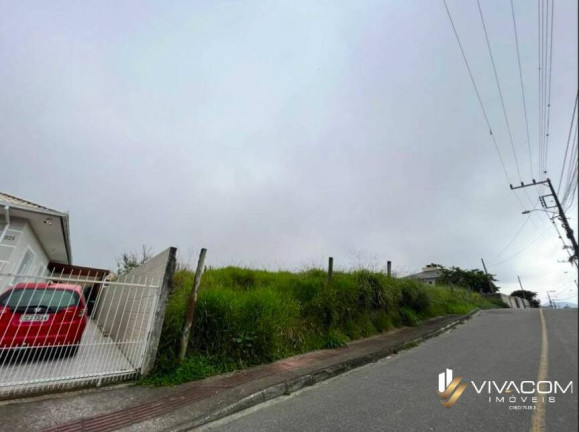 Terreno à Venda, 1.512 m² em Sertão Do Maruim - São José