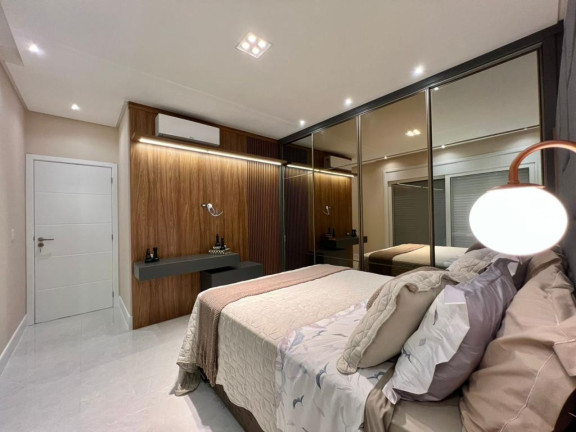 Imagem Casa com 4 Quartos à Venda, em Dubai - Capao Da Canoa Imagem Casa com 4 Quartos à Venda, em Dubai - Capao Da Canoa