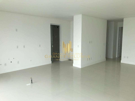 Imagem Apartamento com 3 Quartos à Venda, 151 m² em Centro - Balneário Camboriú Imagem Apartamento com 3 Quartos à Venda, 151 m² em Centro - Balneário Camboriú
