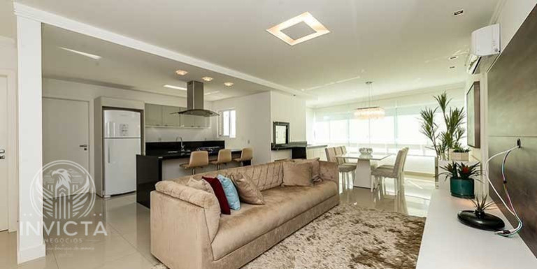 Imagem Apartamento com 3 Quartos à Venda, 130 m² em Centro - Balneário Camboriú Imagem Apartamento com 3 Quartos à Venda, 130 m² em Centro - Balneário Camboriú