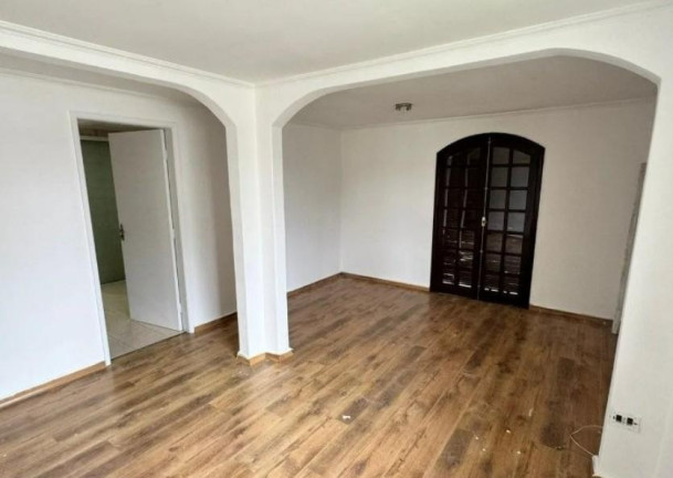Imagem Casa com 3 Quartos à Venda, 170 m² em Afonso Pena - Curitiba