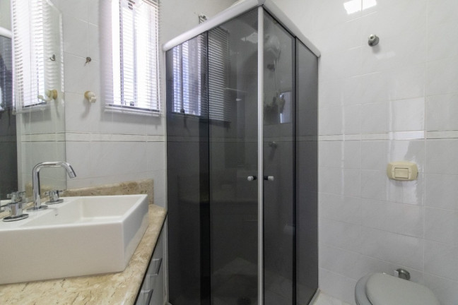 Imagem Casa com 3 Quartos à Venda, em Jardim Vila Galvão - Guarulhos Imagem Casa com 3 Quartos à Venda, em Jardim Vila Galvão - Guarulhos
