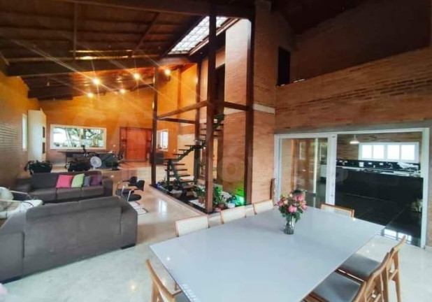 Imagem Casa com 3 Quartos à Venda, 700 m² em Alpes Dos Araçás (jordanésia) - Cajamar Imagem Casa com 3 Quartos à Venda, 700 m² em Alpes Dos Araçás (jordanésia) - Cajamar