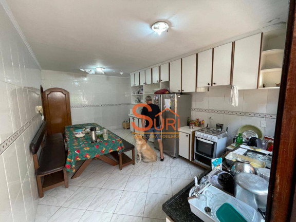 Imagem Casa com 3 Quartos à Venda, 300 m² em Vila Scarpelli - Santo André Imagem Casa com 3 Quartos à Venda, 300 m² em Vila Scarpelli - Santo André