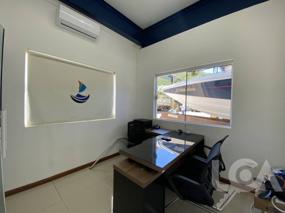 Imagem Terreno à Venda, 3.600 m² em Tabatinga - Caraguatatuba