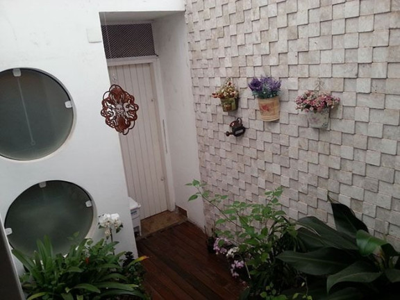Imagem Casa com 3 Quartos à Venda, 145 m² em Jardim Aeroporto - São Paulo Imagem Casa com 3 Quartos à Venda, 145 m² em Jardim Aeroporto - São Paulo
