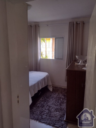 Imagem Casa de Condomínio com 2 Quartos à Venda, 1.022 m² em Vila Amélia - Poá