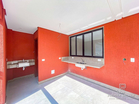 Imagem Casa com 3 Quartos à Venda, 300 m² em Vargem Grande - Teresópolis Imagem Casa com 3 Quartos à Venda, 300 m² em Vargem Grande - Teresópolis