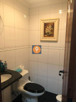 Imagem Apartamento com 4 Quartos à Venda, 206 m²