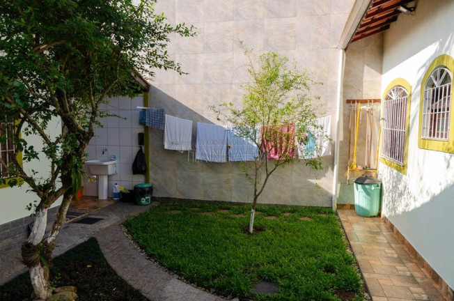 Imagem Casa com 3 Quartos à Venda, 128 m² em Jd Suarao - Itanhaem Imagem Casa com 3 Quartos à Venda, 128 m² em Jd Suarao - Itanhaem